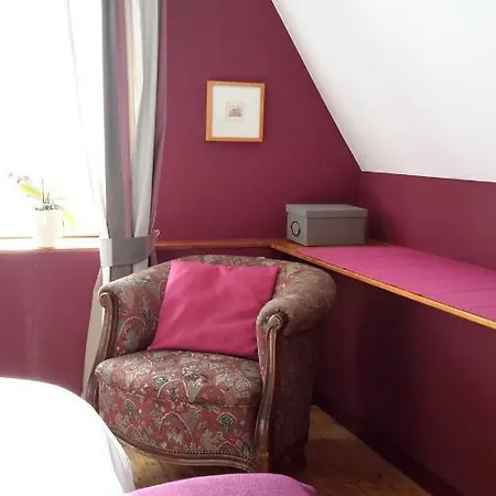 布罗迪旅馆 3* Écaussinnes-dʼEnghien